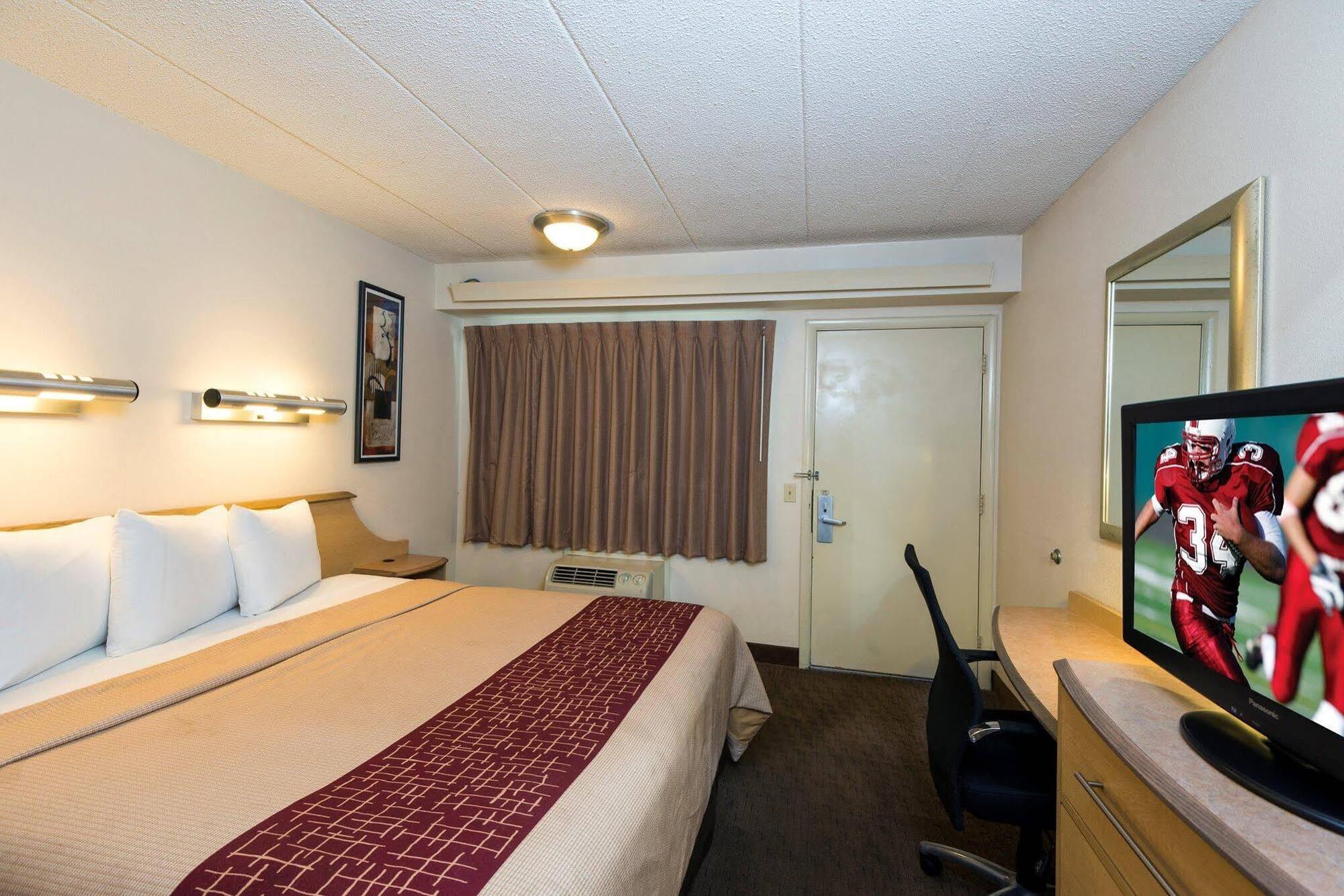 Red Roof Inn Dayton - Fairborn/Nutter Center Eksteriør billede